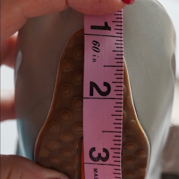 Bargain Cole Haan leather platform sandals. Size 10B. Wear marks shown in photos - Picture 14 of 14